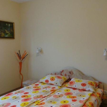 Rozalia Apartman Gyula Dış mekan fotoğraf